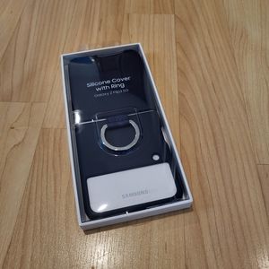 Navy silicone cover for Galaxy z flip 3